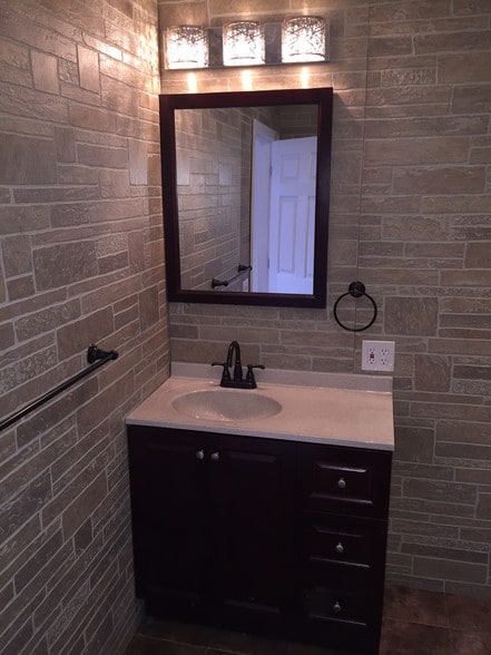 More Photos Of 259 Quincy St, Boston Warehouse For Sale