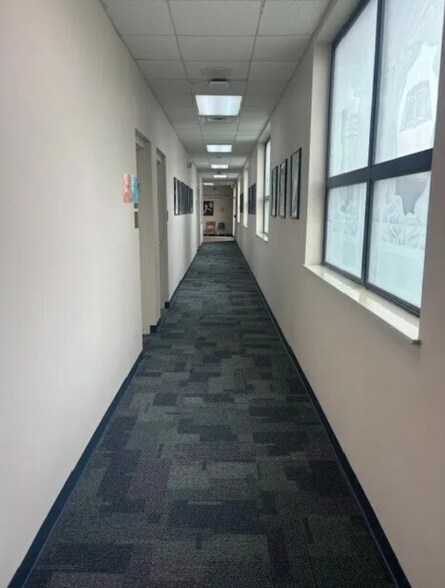 More Photos Of 422 Shirley Ave, Norfolk Schools For Lease