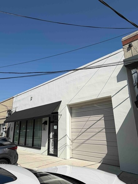 More Photos Of 5037 Willis Ave, Dallas Storefront For Lease