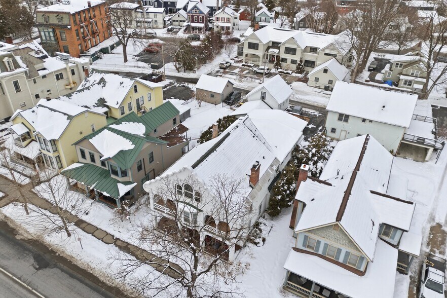 More Photos Of 149 Union Ave, Saratoga Springs Hospitality For Sale