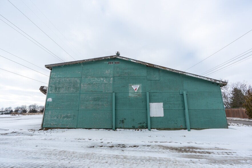 More Photos Of 6517 James St, Inwood Food Processing For Sale