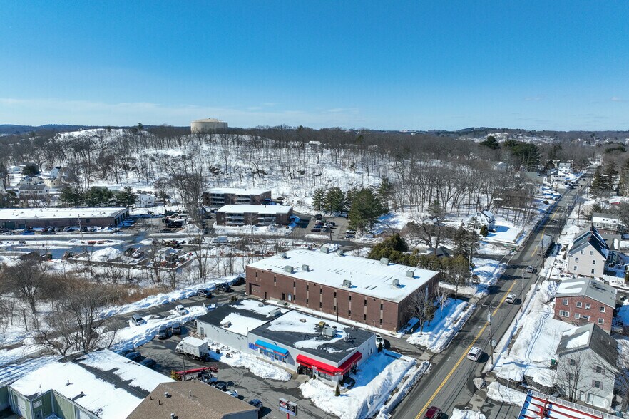 More Photos Of 110 Winn St, Woburn Office For Lease