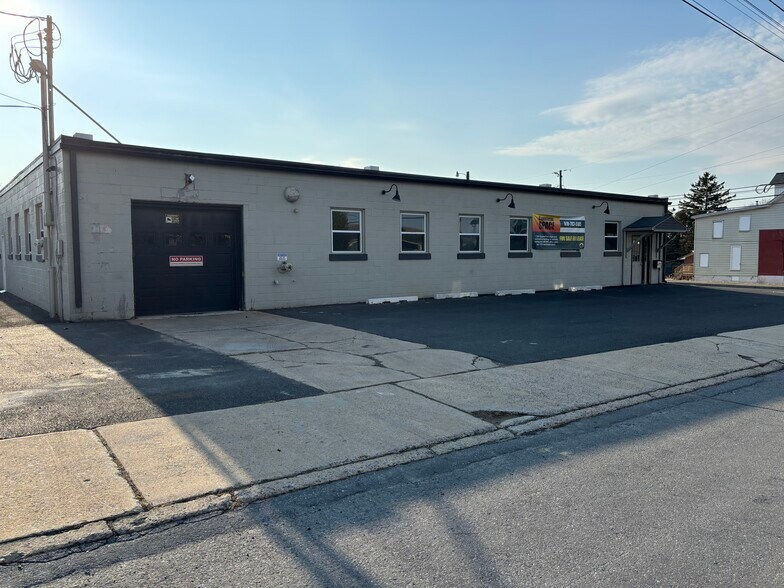 More Photos Of 202 S 6th St, Emmaus Light Manufacturing For Sale