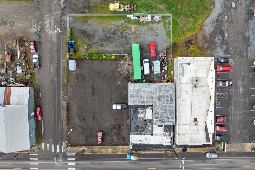 More Photos Of 208 N Molalla Ave, Molalla General Retail For Sale