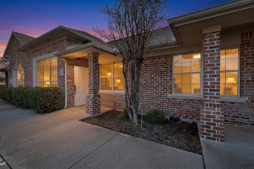 More Photos Of 2840 Keller Springs Rd, Carrollton Medical For Sale