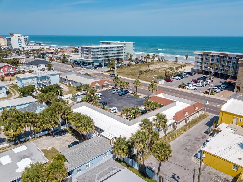 More Photos Of 735 N Atlantic Ave, Daytona Beach Hotel For Sale