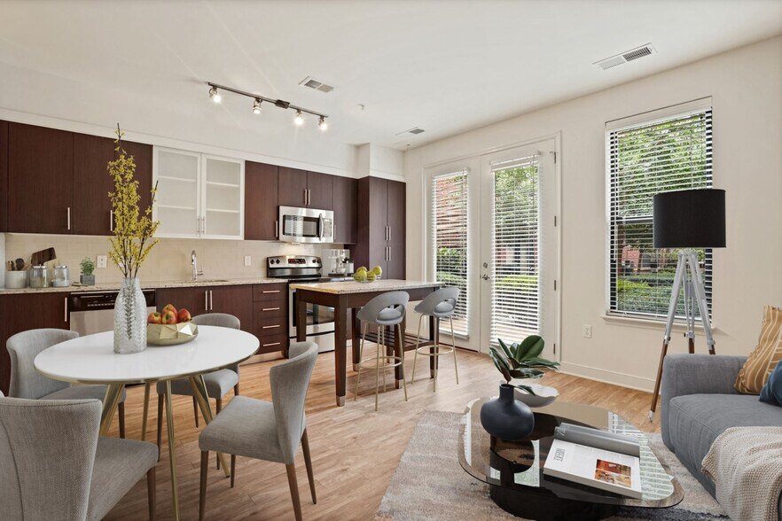 More Photos Of 1919 Clarendon Blvd, Arlington Apartments For Lease