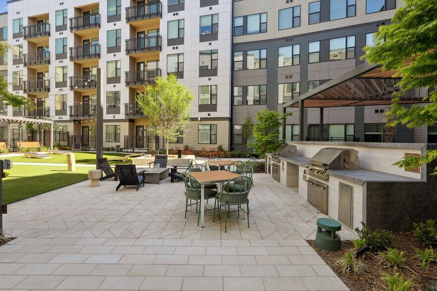 More Photos Of 6601 Melville St, Hyattsville Apartments For Lease