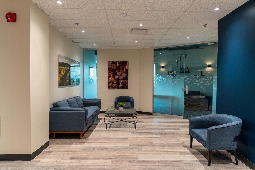 More Photos Of 3000 Boul René-Lévesque, Verdun Office For Lease