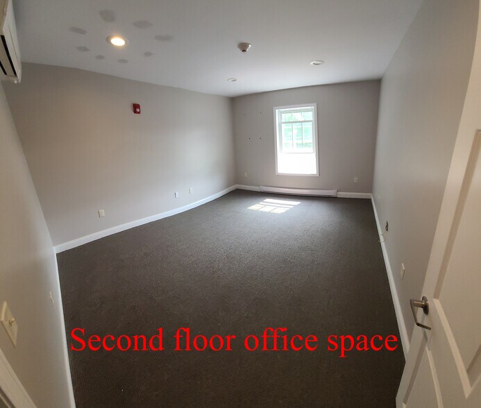 More Photos Of 22 Gauthier Rd, Epsom Industrial For Lease