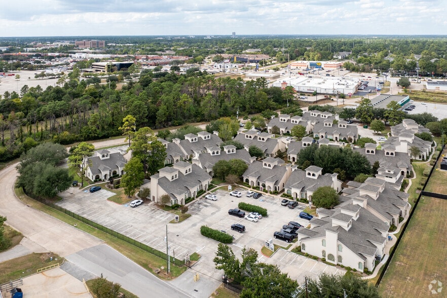 More Photos Of 12814 Willow Centre Dr, Houston Medical For Sale