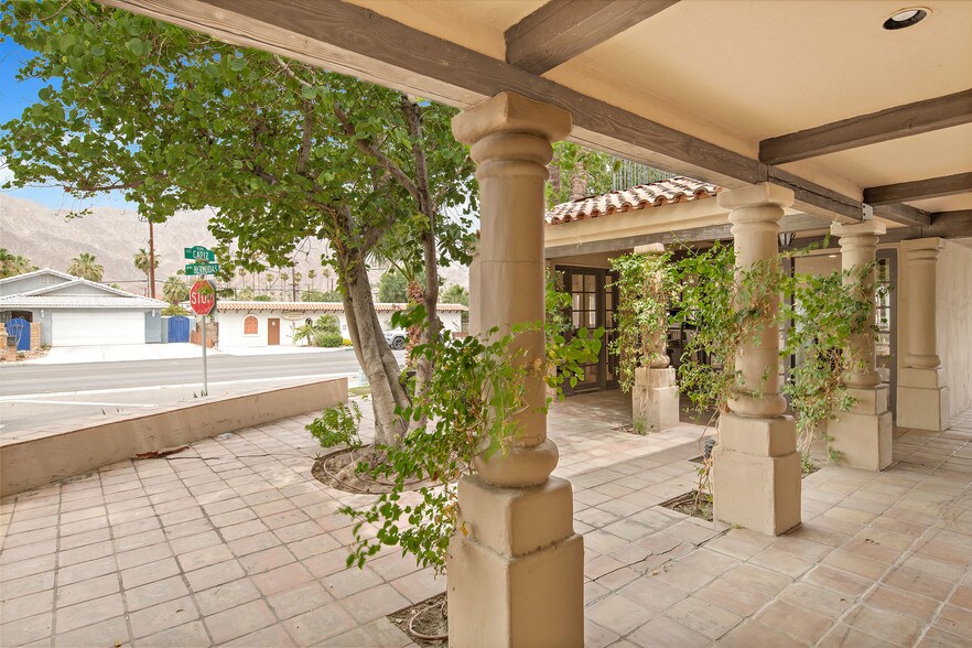 More Photos Of 51370 Avenida Bermudas, La Quinta Office Residential For Sale