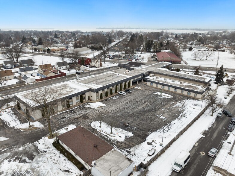 More Photos Of 1530 Cleveland Rd, Sandusky Hotel For Sale