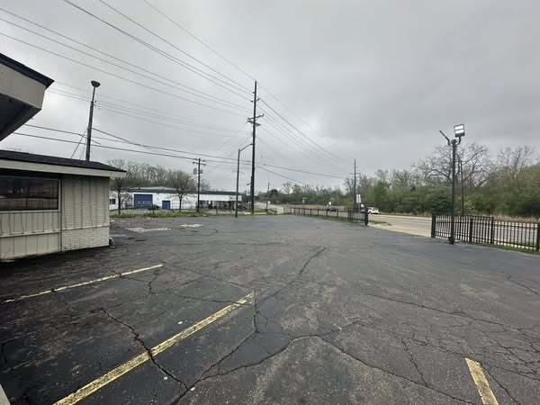 More Photos Of 2020 Dixie Hwy, Waterford Freestanding For Lease