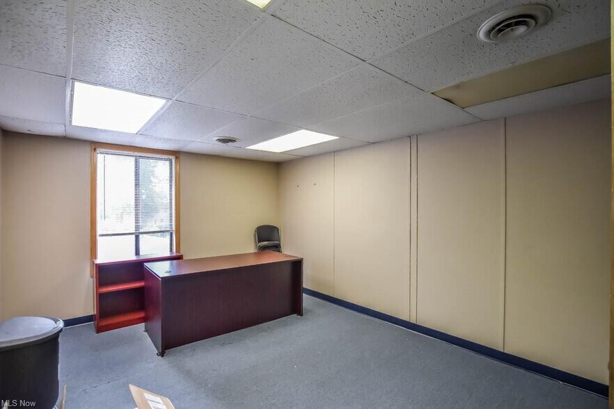 More Photos Of 3757 Cleveland Ave NW, Canton Loft Creative Space For Lease