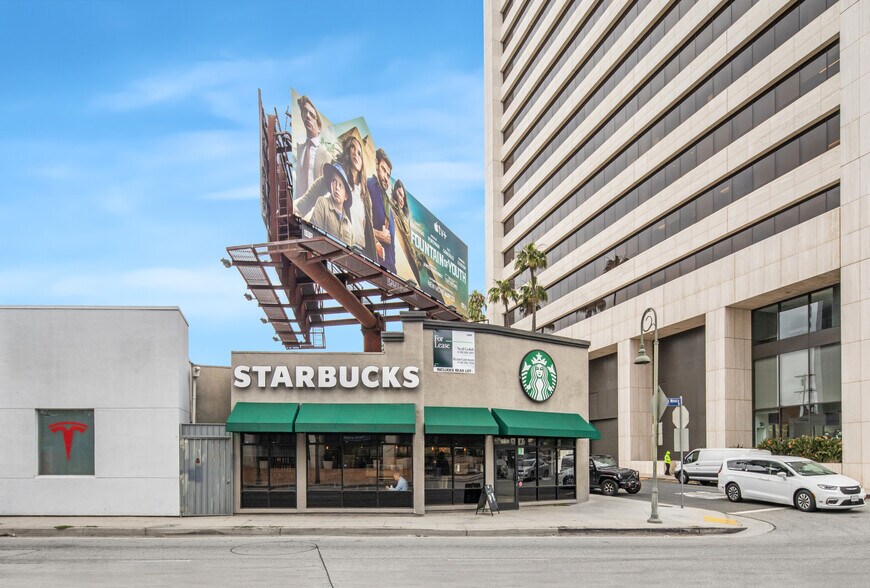 More Photos Of 11155 Santa Monica Blvd, Los Angeles General Retail For Lease