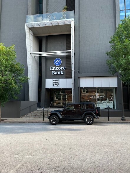 More Photos Of 112 W Center St, Fayetteville Office For Lease