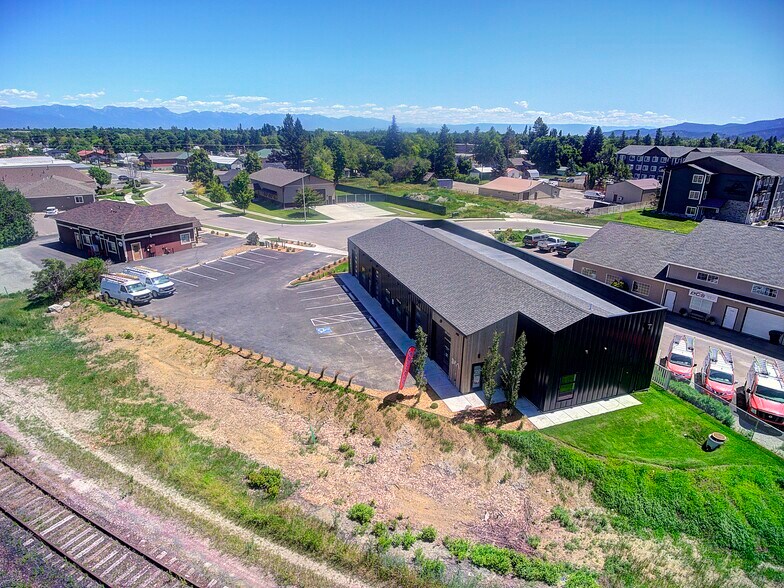 More Photos Of 21 Meridian Ct, Kalispell Light Distribution For Sale