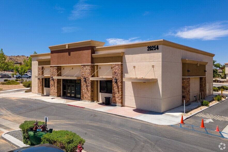 More Photos Of 20254 Hwy 18, Apple Valley Bank For Lease
