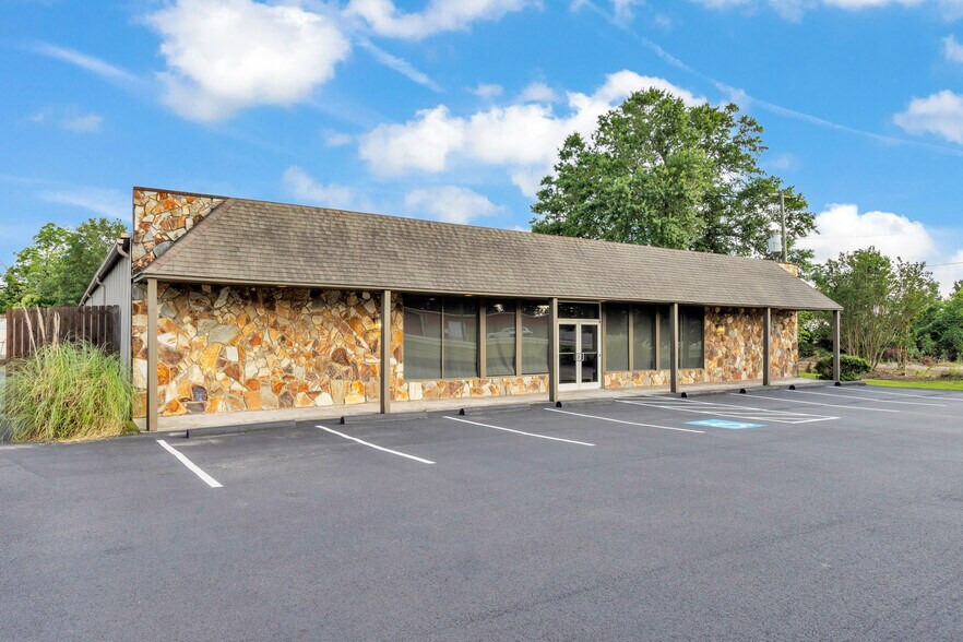 More Photos Of 613 Atomic Rd, North Augusta Flex For Lease