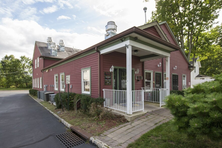 More Photos Of 2085 Burnt Mills Rd, Bedminster Freestanding For Sale