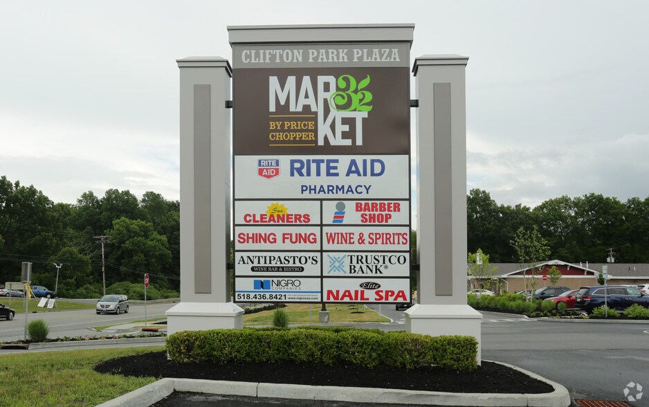 More Photos Of 1028 Route 146, Clifton Park Restaurant For Lease