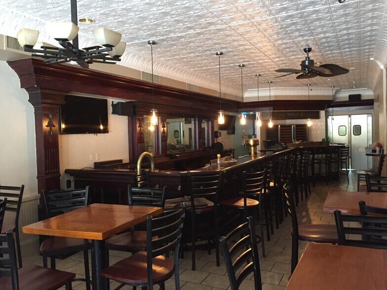 More Photos Of 885-889 N Howard St, Baltimore Restaurant For Sale