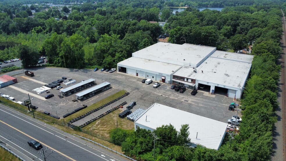 More Photos Of 372 Pasco Rd, Springfield Warehouse For Sale