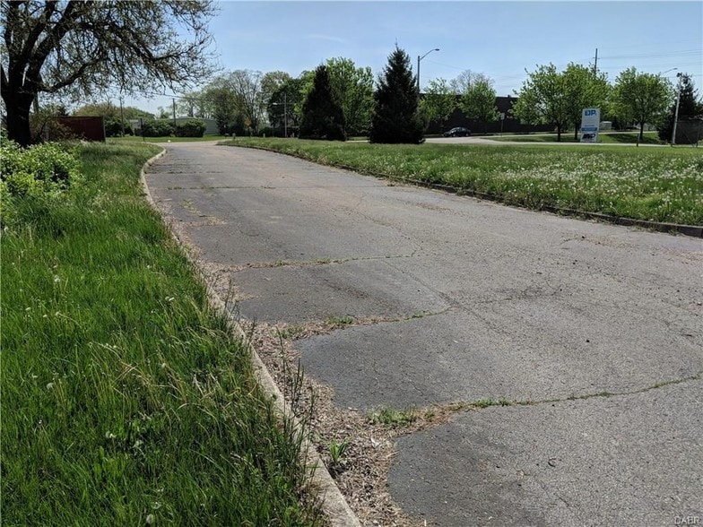 More Photos Of 630 E Dixie Dr, Dayton Land For Sale