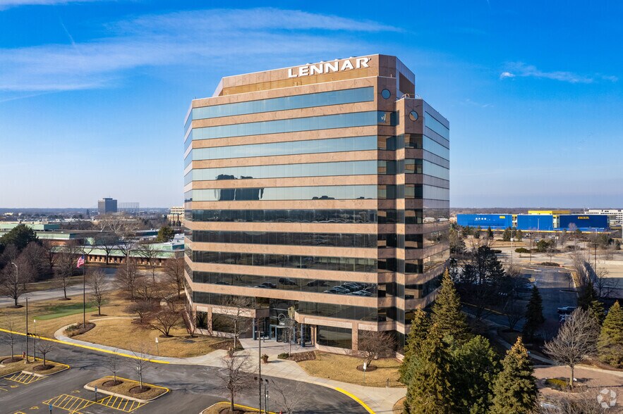 More Photos Of 1700 E Golf Rd, Schaumburg Office For Lease