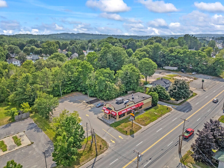 More Photos Of 875 Sabattus St, Lewiston Fast Food For Sale