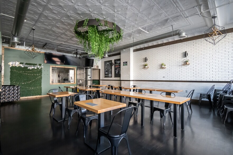 More Photos Of 350 E Broad St, Athens Restaurant For Lease