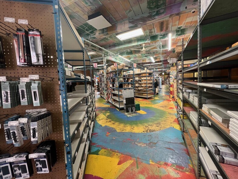 More Photos Of 27 Revere St, Portland Warehouse For Lease
