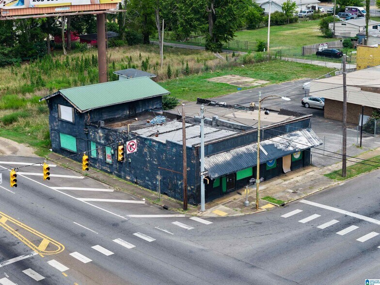 More Photos Of 831 19th St N, Bessemer Freestanding For Sale