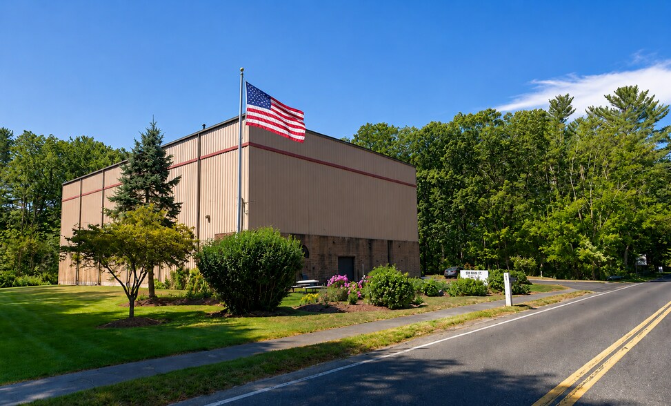 More Photos Of 928 Main St, Village Of Nagog Woods Self Storage For Sale