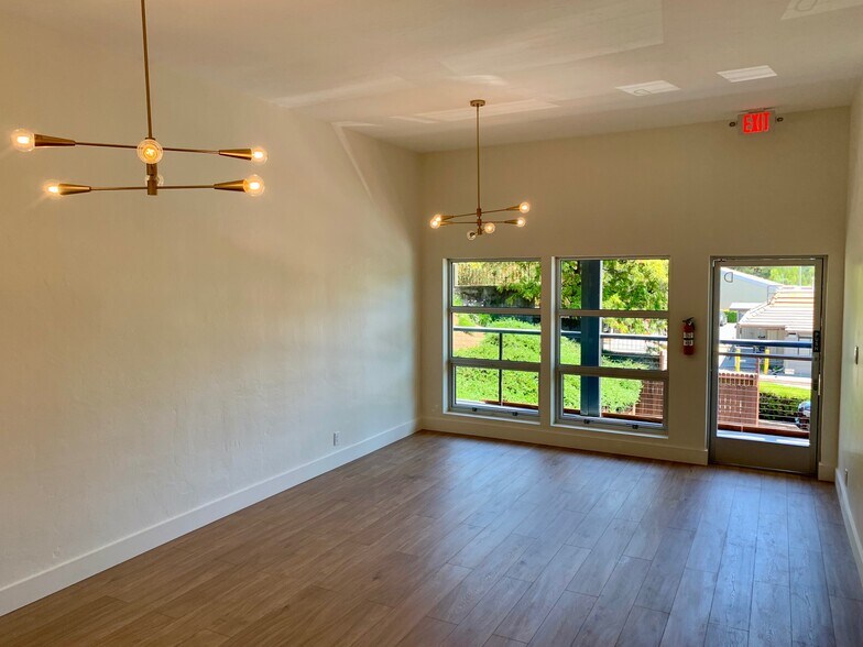 More Photos Of 2130 4th St, San Rafael Office Residential For Lease