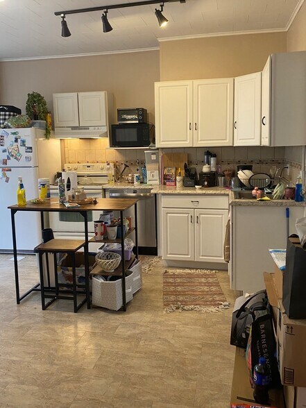 More Photos Of 328 Milton Ave, Ballston Spa Apartments For Sale
