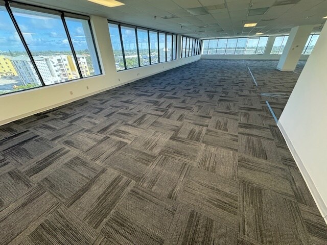 More Photos Of 2290 10th Ave N, Lake Worth Unknown For Lease