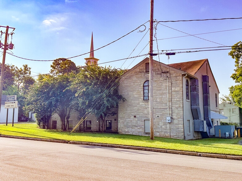 More Photos Of 409 Andrew Jackson Way NE, Huntsville Religious Facility For Sale