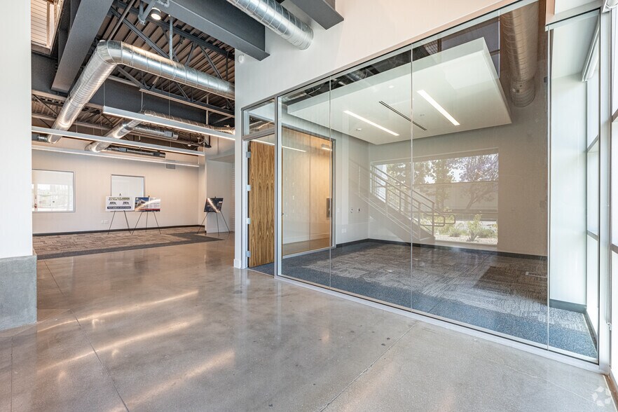 More Photos Of 9920 Pioneer Blvd, Santa Fe Springs Unknown For Lease