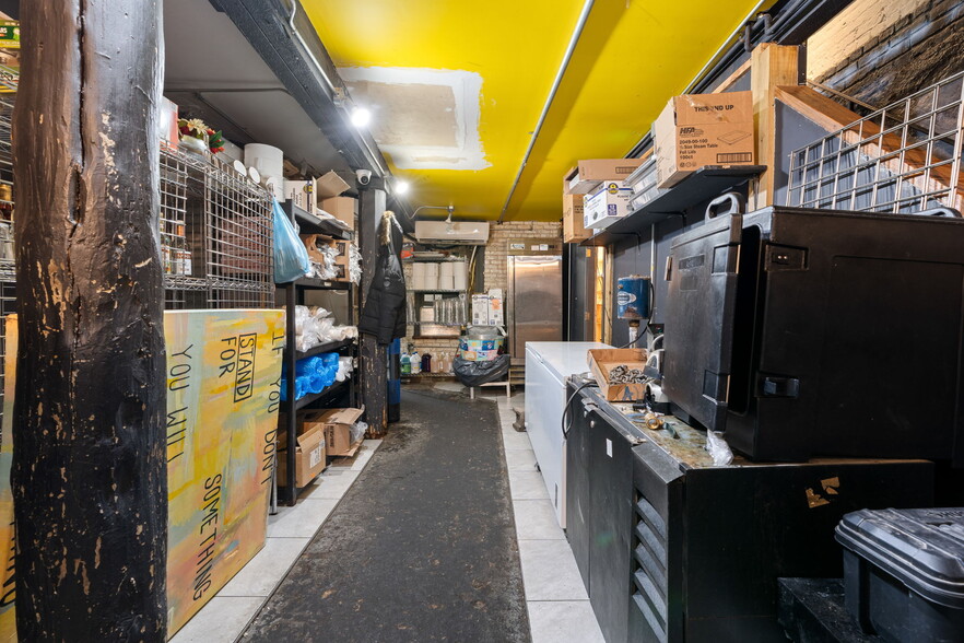 More Photos Of 60-62 Van Duzer St, Staten Island Freestanding For Sale