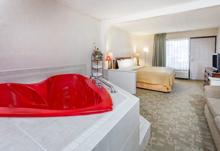 More Photos Of 25297 Lankford Hwy, Onley Hotel For Sale