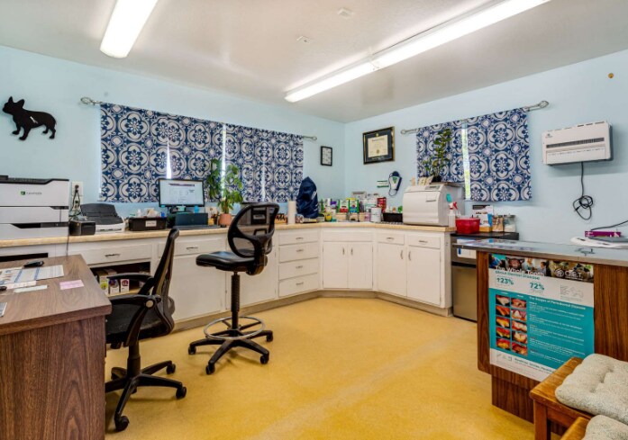 More Photos Of 20080 Arnold Dr, Sonoma Office For Sale