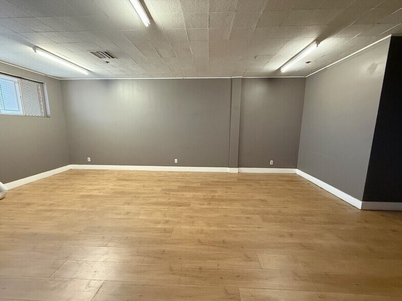 More Photos Of 4609 Sheila St, Commerce Warehouse For Lease