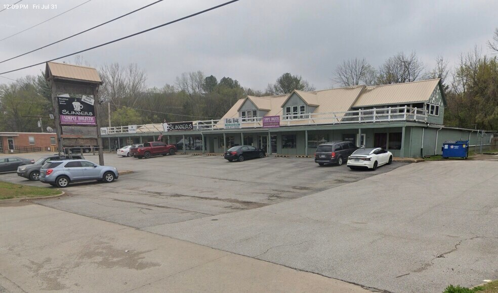 More Photos Of 4654-4674 Gravois Rd, House Springs General Retail For Lease