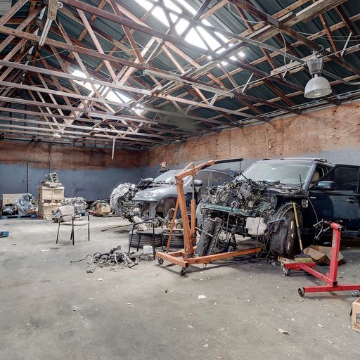 More Photos Of 9142 Scranton St, Houston Warehouse For Sale