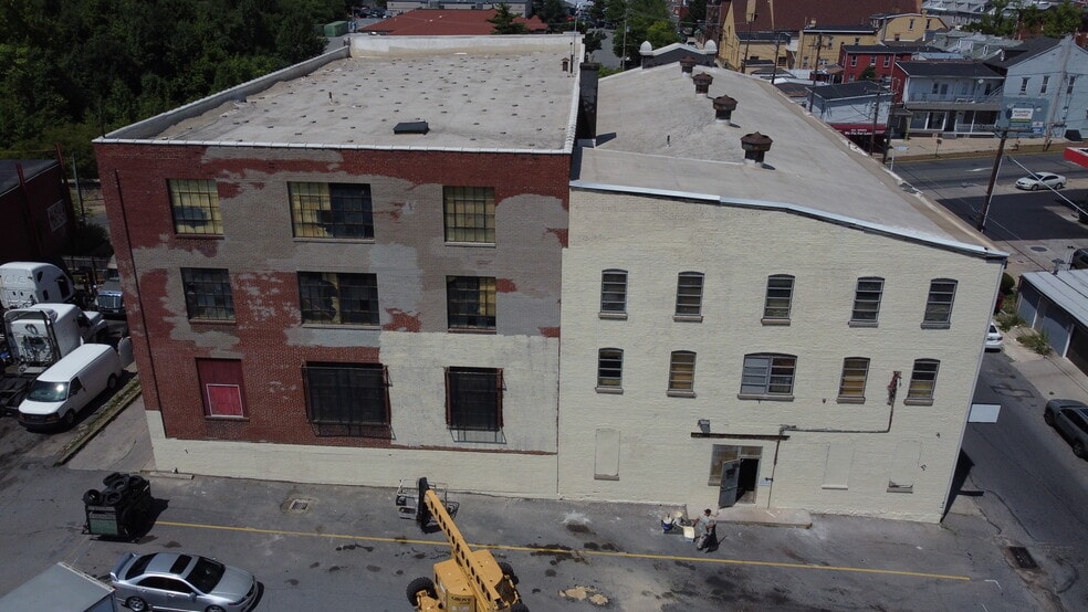 More Photos Of 722 Spring St, Reading Manufacturing For Sale