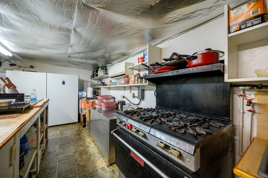 More Photos Of 309 E Washington St, Idabel Specialty For Sale