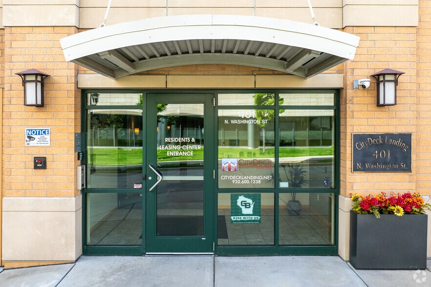 More Photos Of 401 N Washington St, Green Bay Apartments For Sale