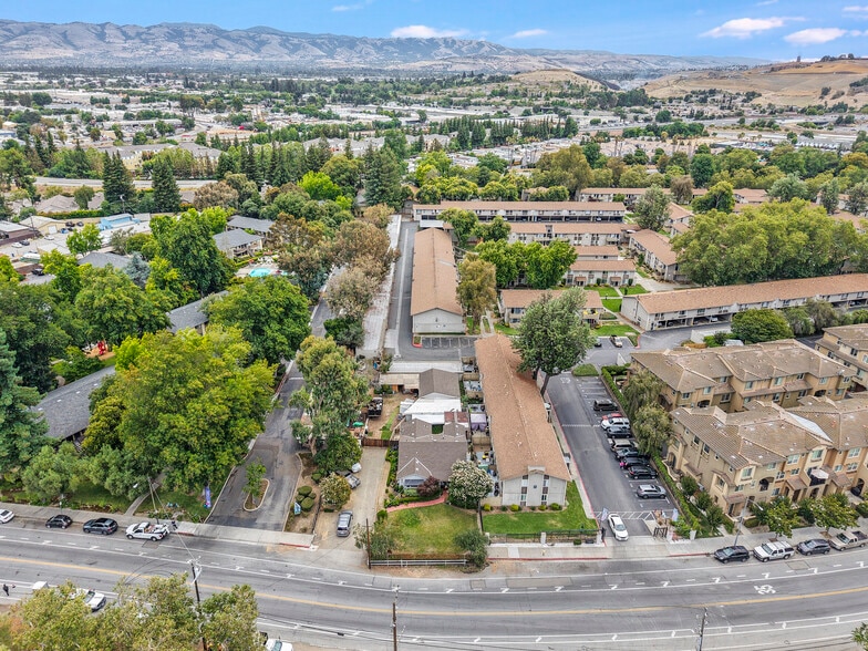 More Photos Of 1966 Almaden Rd, San Jose Land For Sale